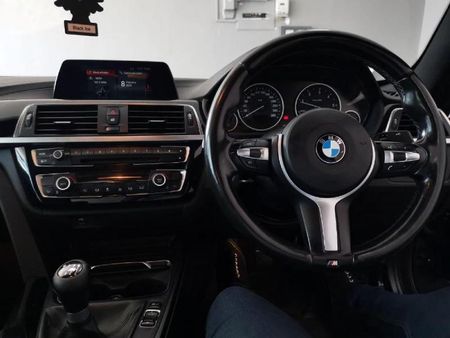 2019-BMW-4-Series-420d-Coupe-M-Sport_6