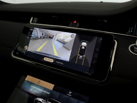 2023-Land-Rover-Range-Rover-Evoque-20D-SE-R-Dynamic-D200-147kW_18