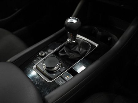 2021-Mazda-3-15-Dynamic-5-dr_10