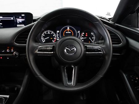 2021-Mazda-3-15-Dynamic-5-dr_11