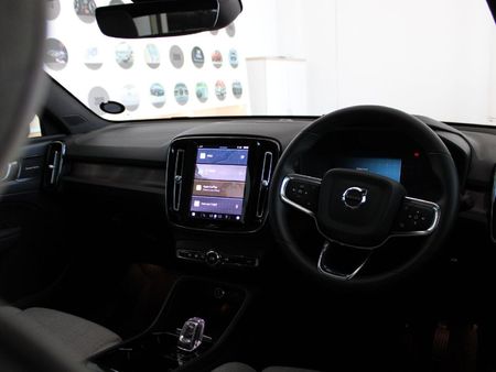 2023-Volvo-C40-Recharge-Twin-Pure-Electric_9