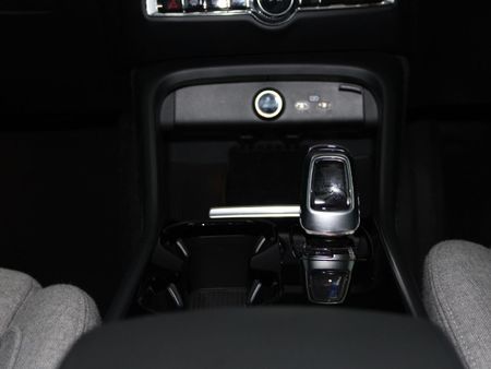 2023-Volvo-C40-Recharge-Twin-Pure-Electric_11