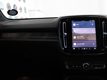 2023-Volvo-C40-Recharge-Twin-Pure-Electric_13
