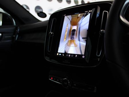 2023-Volvo-C40-Recharge-Twin-Pure-Electric_22
