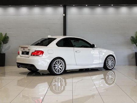 2013-BMW-1-Series-135i-Coupe-M-Sport-Auto_2
