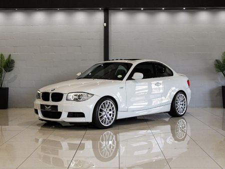 2013-BMW-1-Series-135i-Coupe-M-Sport-Auto_6