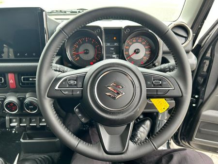 2024-Suzuki-Jimny-Jimny-5-Door-GLX-Manual_8