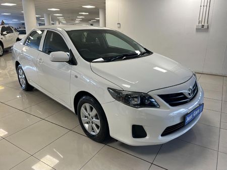 2018-Toyota-Corolla-Quest-16-Plus_1