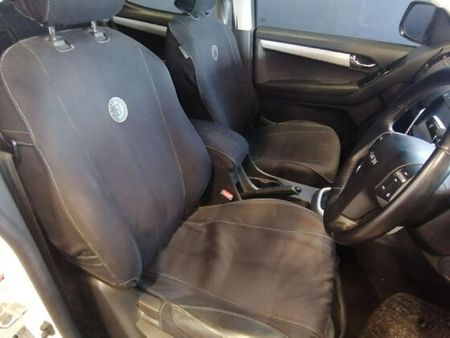 2020-Isuzu-D-Max-300-LX-Auto-Double-Cab_10