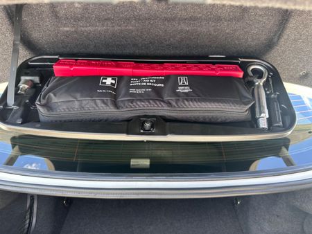 2013-BMW-5-Series-530d-M-Sport-Auto_10