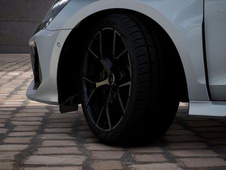 2024-Audi-RS3-Sportback-Quattro-Auto_4