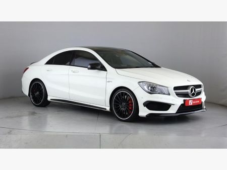 2014-Mercedes-AMG-CLA-45-AMG_0
