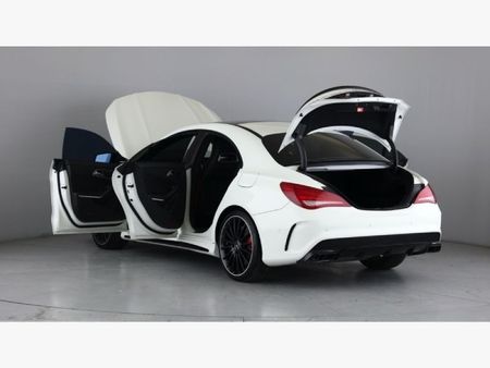 2014-Mercedes-AMG-CLA-45-AMG_21