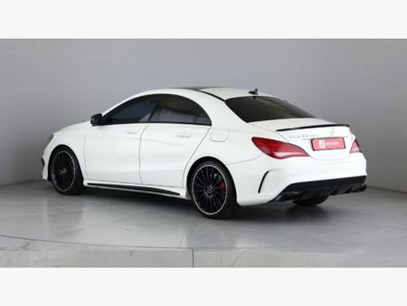 2014-Mercedes-AMG-CLA-45-AMG_3