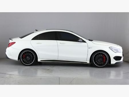 2014-Mercedes-AMG-CLA-45-AMG_7