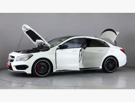 2014-Mercedes-AMG-CLA-45-AMG_8