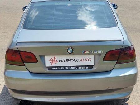 2007-BMW-3-Series-325i-Coupe_3