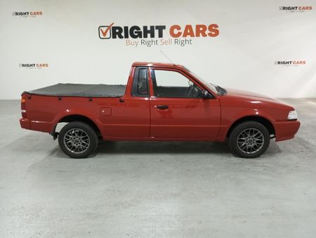 1997-Mazda-Rustler-160i_3
