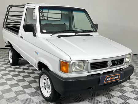 1999-Toyota-Stallion-1800-Single-Cab_3