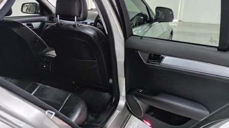 2008-Mercedes-Benz-C-Class-C-350-Elegance-Auto_12