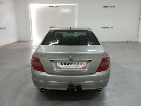 2008-Mercedes-Benz-C-Class-C-350-Elegance-Auto_6