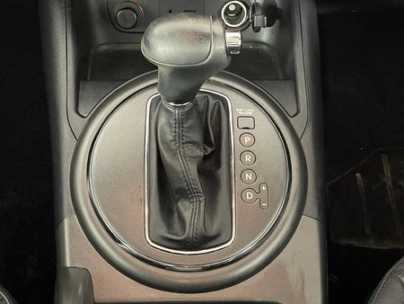 2013-Kia-Sportage-20-AWD-Auto_10