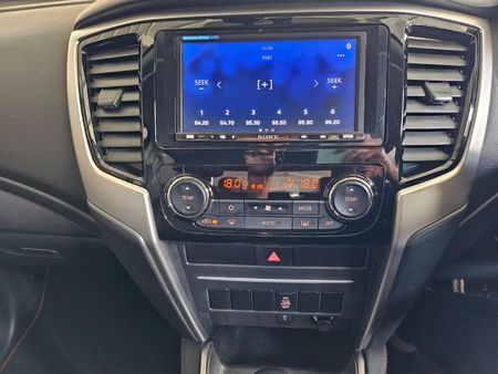 2023-Mitsubishi-Triton-24-Di-Dc-Arctic-Truck-4x4-Double-Cab-Auto_12