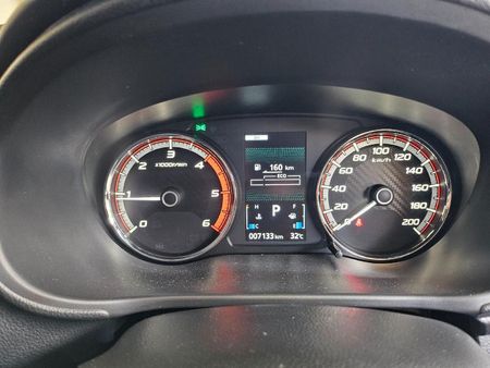 2023-Mitsubishi-Triton-24-Di-Dc-Arctic-Truck-4x4-Double-Cab-Auto_13