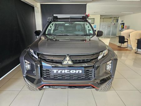 2023-Mitsubishi-Triton-24-Di-Dc-Arctic-Truck-4x4-Double-Cab-Auto_1