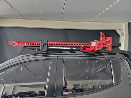 2023-Mitsubishi-Triton-24-Di-Dc-Arctic-Truck-4x4-Double-Cab-Auto_5
