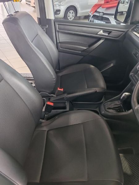 2017-Volkswagen-Caddy-4-Maxi-16-TDI-75kW-Auto-Panel-Van_17