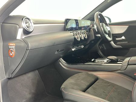 2021-Mercedes-Benz-A-Class-A-250-AMG-Auto_8