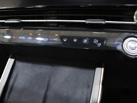 2024-Omoda-C5-15T-Luxury-S_9