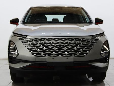 2024-Omoda-C5-15T-Luxury-S_4