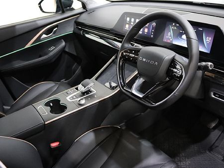 2024-Omoda-C5-15T-Luxury-S_7