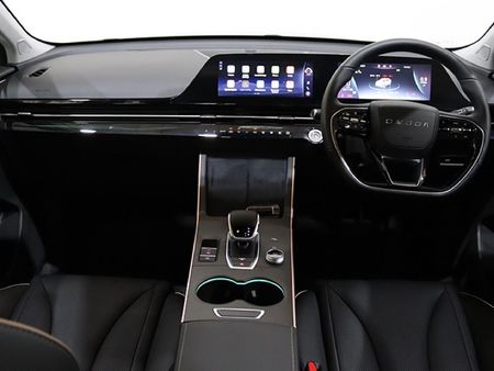 2024-Omoda-C5-15T-Luxury-S_8