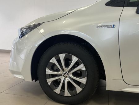 2022-Toyota-Corolla-18-XS-Hybrid-Auto_6