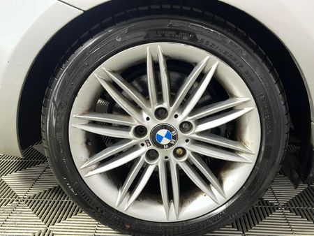 2012-BMW-1-Series-120i-Convertible-M-Sport-Auto_6