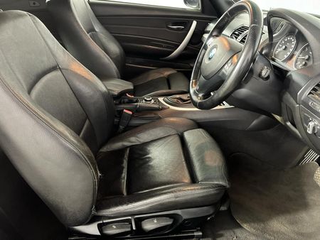 2012-BMW-1-Series-120i-Convertible-M-Sport-Auto_8