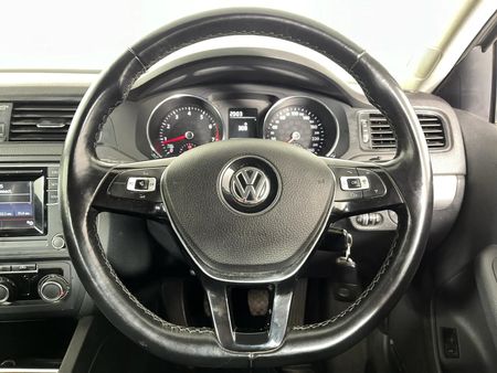 2017-Volkswagen-Jetta-GP-16-Conceptline_12