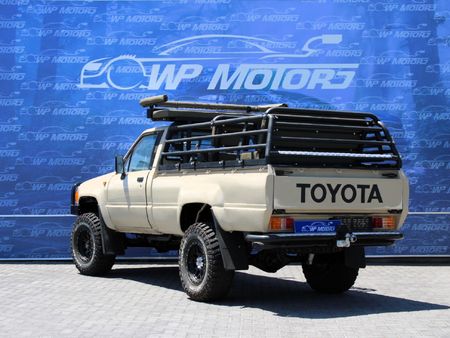 1997-Toyota-Hilux-28-D-4x4-Single-Cab_1