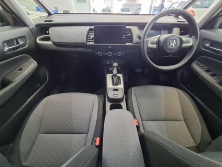 2024-Honda-Fit-15-Comfort-CVT_5