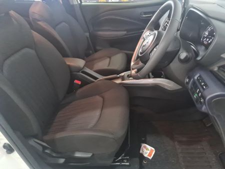 2024-Suzuki-Baleno-15-GLX-Auto_6