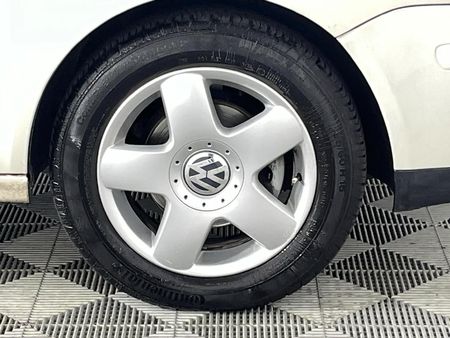 2004-Volkswagen-Polo-Classic-16-Comfortline_4