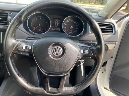 2018-Volkswagen-Jetta-GP-14-TSI-Comfortline-Auto_10