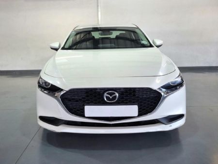 2019-Mazda-3-15-Active_0