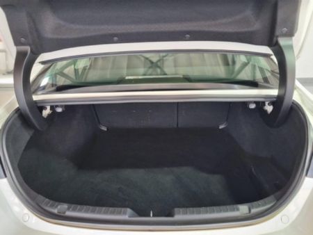 2019-Mazda-3-15-Active_4