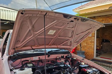 2000-Toyota-Hilux-2000-SR-Single-Cab_18
