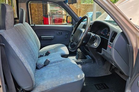 2000-Toyota-Hilux-2000-SR-Single-Cab_24
