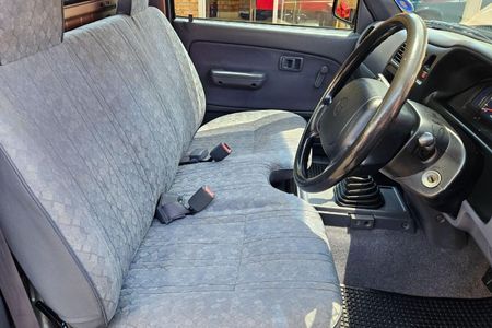 2000-Toyota-Hilux-2000-SR-Single-Cab_26